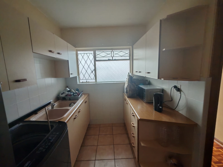 To Let 1 Bedroom Property for Rent in Humewood Eastern Cape